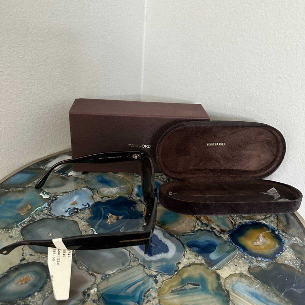 Tom Ford Tortoise Shell Sunglasses - image 5